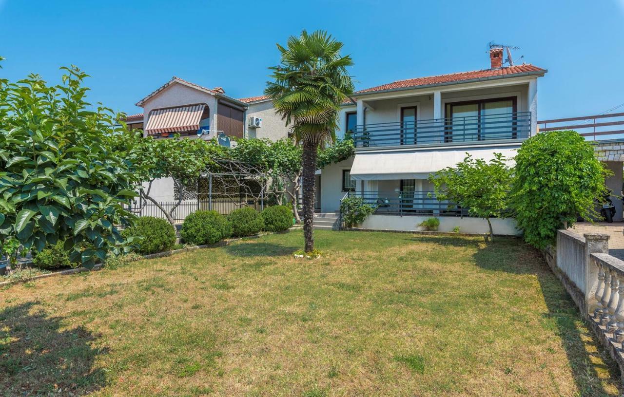 Apartment Green With Balcony Nova Vas  外观 照片
